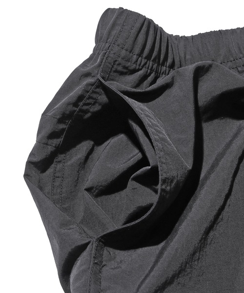Gramicci（グラミチ）の「GRAMICCI /グラミチ NYLON PACK G-SHORT ナイロンショーツ ハーフパンツ 半ズボン（水着・メンズ・ブラック/オリーブ/ダークネイビー/ダークブルー/ブラック系その他/ライトグレー/グリーン・S/L/M/2XL/XL）」の15枚目の写真