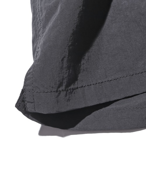 Gramicci（グラミチ）の「GRAMICCI /グラミチ NYLON PACK G-SHORT ナイロンショーツ ハーフパンツ 半ズボン（水着・メンズ・ブラック/オリーブ/ダークネイビー/ダークブルー/ブラック系その他/ライトグレー/グリーン・S/L/M/2XL/XL）」の16枚目の写真