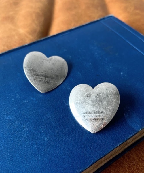 フラットハートピアス ピアス 両耳用 Three Four Time スリーフォータイム のファッション通販 Zozotown