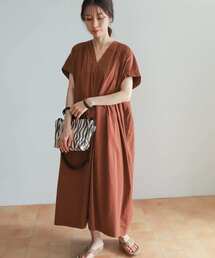 URBAN RESEARCH DOORS | Vネックシャーリングワンピース(ワンピース)