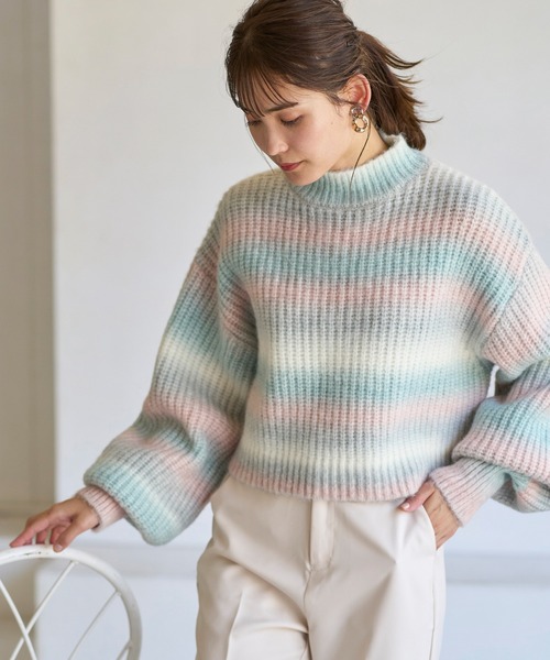 BELLUNA PLUS(ベルーナ)の「ボトルネックグラデーションニット(ニット/セーター・レディース・ミント/オレンジ系その他・MEDIUM)」の2枚目の写真