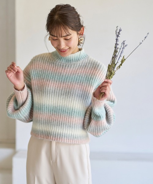BELLUNA PLUS(ベルーナ)の「ボトルネックグラデーションニット(ニット/セーター・レディース・ミント/オレンジ系その他・MEDIUM)」の6枚目の写真