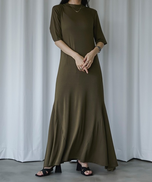 Ezick（エジック）の「シアービスチェセットカットワンピース（ワンピース・レディース・チャコールグレー/カーキ・FREE）」の20枚目の写真