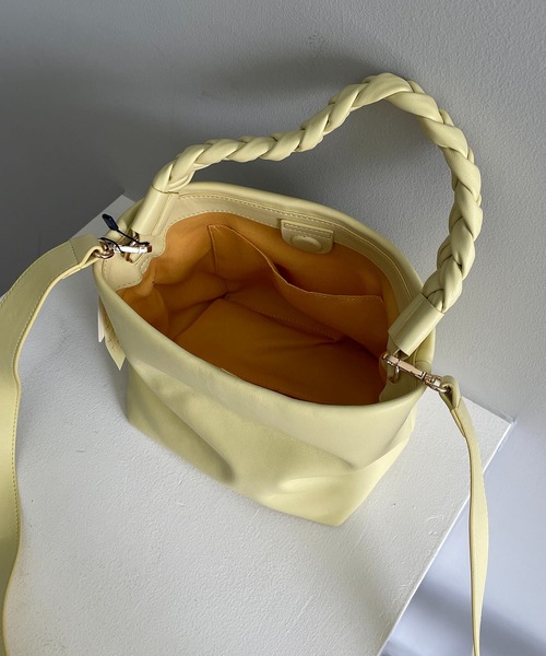 CAPRICIEUX LE'MAGE（カプリシューレマージュ）の「パフィ2SETバッグ（ハンドバッグ・レディース・ブラック/ピンク/イエロー・FREE）」の18枚目の写真