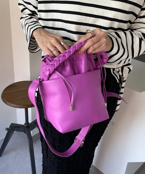 CAPRICIEUX LE'MAGE（カプリシューレマージュ）の「パフィ2SETバッグ（ハンドバッグ・レディース・ブラック/ピンク/イエロー・FREE）」の8枚目の写真