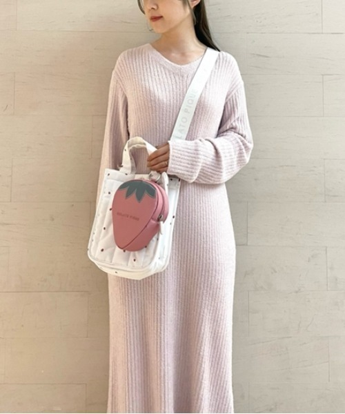 値下げ不可　新品タグ付き　ジェラートピケ　新品未使用　ペットキャリー　いちご CAT&DOG】【販路限定商品】モチーフ柄ミニサイズキャリーバッグ