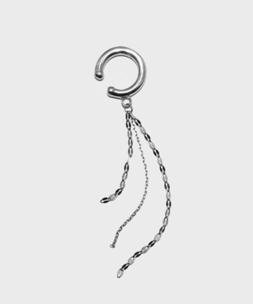 LHME（エルエイチエムイー）の「【WEB限定】”Atrium”チェーンドロップイヤーカフ/サージカルステンレス（金属アレルギー対応）【LHME / エルエイチエムイー】（イヤーカフ・レディース・シルバー/ゴールド/シルバー系その他3/シルバー系その他/ゴールド系その他/シルバー系その他2/シルバー系その他4/ゴールド系その他2/ゴールド系その他3/ゴールド系その他4・ONE SIZE）」の4枚目の写真