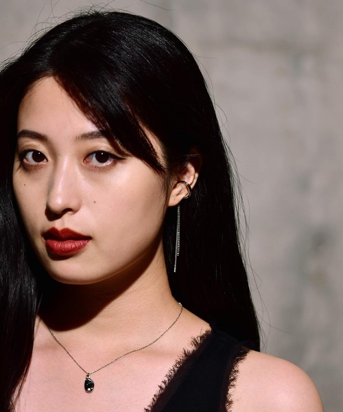 LHME（エルエイチエムイー）の「【WEB限定】”Atrium”チェーンドロップイヤーカフ/サージカルステンレス（金属アレルギー対応）【LHME / エルエイチエムイー】（イヤーカフ・レディース・シルバー/ゴールド/シルバー系その他3/シルバー系その他/ゴールド系その他/シルバー系その他2/シルバー系その他4/ゴールド系その他2/ゴールド系その他3/ゴールド系その他4・ONE SIZE）」の16枚目の写真