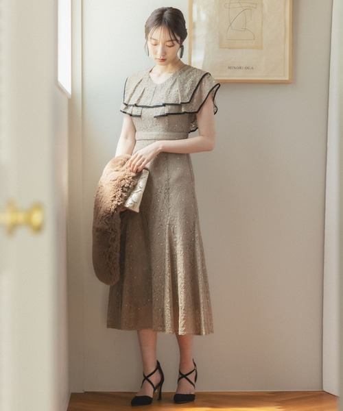 Andemiu（アンデミュウ）の「フェイクファーティペット162194（ストール/ショール・レディース・アイボリー/モカ/サックスブルー系・FREE）」の14枚目の写真