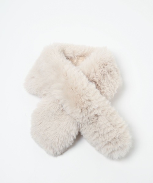 Andemiu（アンデミュウ）の「フェイクファーティペット162194（ストール/ショール・レディース・アイボリー/モカ/サックスブルー系・FREE）」の15枚目の写真