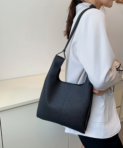 MAISON DE THERESE（メゾン ド テレーズ）の「切り替えショルダーバッグ（ショルダーバッグ・レディース・ベージュ/ブラック/ブラウン・FREE）」の2枚目の写真