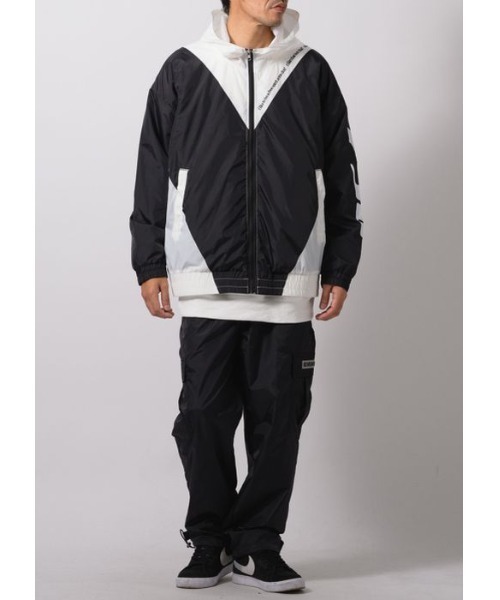 RE730（アールイーセブンサーティー）の「RE730 バイカラービッグマウンテンパーカー（マウンテンパーカー・メンズ・オフホワイト/ブラック・MEDIUM/LARGE）」の10枚目の写真