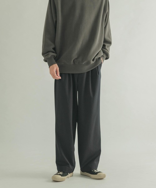 FORK&SPOON（フォークアンドスプーン）の「FORK&SPOON　TRタックパンツ（その他パンツ・メンズ・ネイビー/チャコールグレー・4/5）」の2枚目の写真