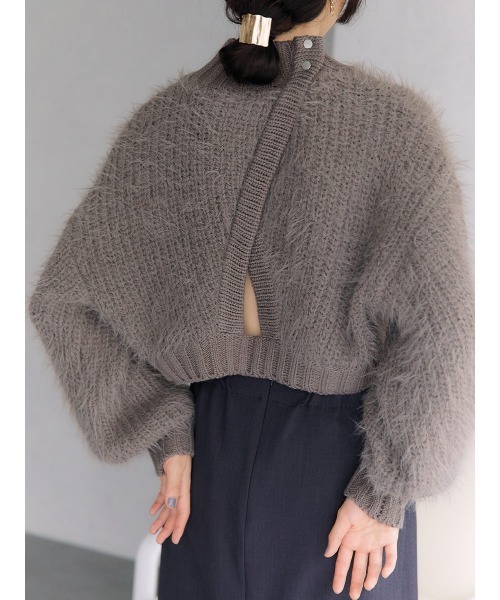 Ayla(アイラ)の「back open shaggy knit(ニット/セーター・レディース・チャコールグレー/グレイッシュベージュ・FREE)」の6枚目の写真