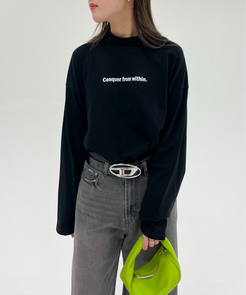 EPIMI E'PIMMY(エピミエピミー)の「〈ユニセックス〉ハイネックロゴプリントプルオーバー(Tシャツ/カットソー・レディース・オフホワイト/ブラック/ネイビー/オートミール・MEDIUM)」の12枚目の写真