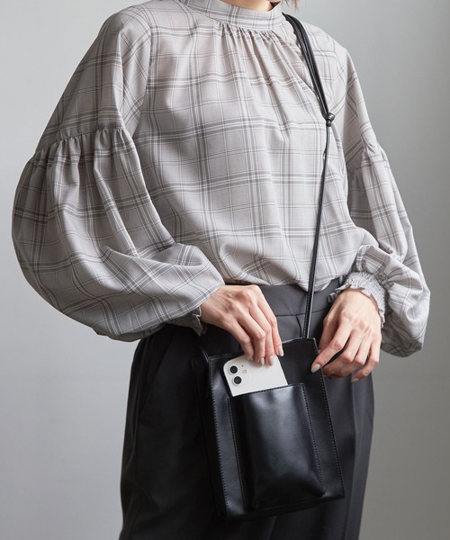 諫早様③ GLOBAL WORK（グローバルワーク）の「スペ軽4ROOMショルダー