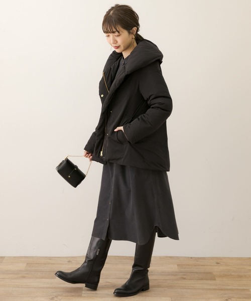 URBAN RESEARCH Sonny Label（アーバンリサーチサニーレーベル）の「コーデュロイギャザーシャツワンピース（ワンピース・レディース・チャコールグレー/オフホワイト/ベージュ系その他・FREE）」の5枚目の写真