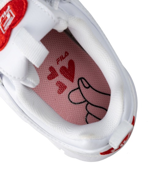 FILA（フィラ）の「FILA/フィラ キッズ スニーカー ディスラプター2 PS ハート KFW22119-125（スニーカー・キッズ・ホワイト×レッド・20.0cm/19.0cm/18.0cm/21.0cm）」の4枚目の写真