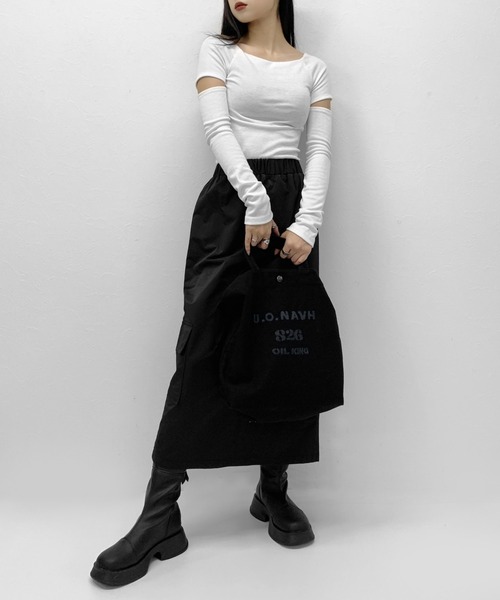 LVEU.(ラブユ.)の「2way canvas logo tote bag/ メッセージ2wayショルダートートバッグ(トートバッグ・レディース・ブラック・FREE)」の5枚目の写真