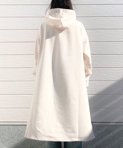 Q(キュー)の「裏毛ビッグパーカー(パーカー・レディース・ネイビー/アイボリー・MEDIUM)」の13枚目の写真