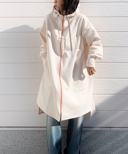 Q(キュー)の「裏毛ビッグパーカー(パーカー・レディース・ネイビー/アイボリー・MEDIUM)」の5枚目の写真