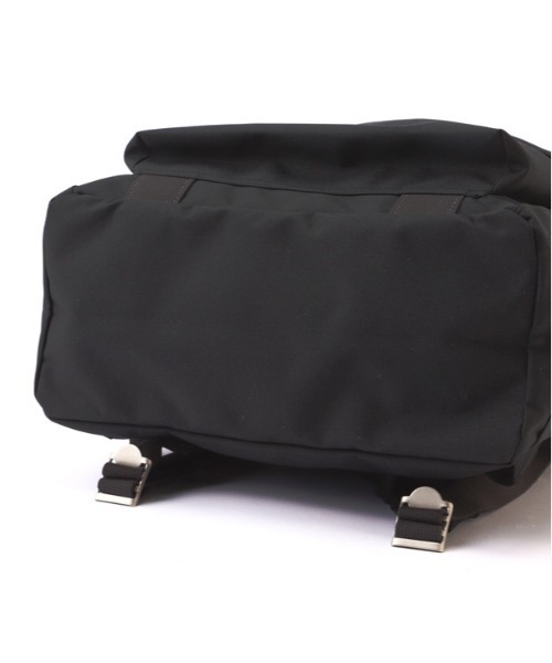 MHL.(エムエイチエル)の「DAYPACK(バックパック/リュック・レディース・ブラック・FREE)」の6枚目の写真