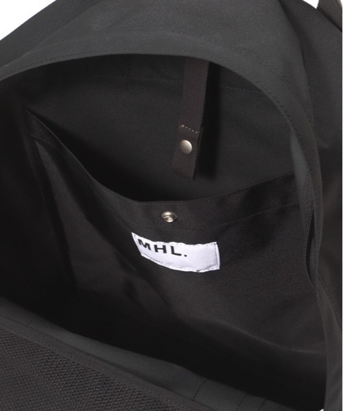 MHL.(エムエイチエル)の「DAYPACK(バックパック/リュック・レディース・ブラック・FREE)」の9枚目の写真