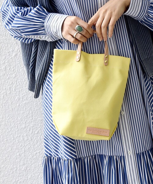 The Container Shop（ザ コンテナショップ）の「【SHIPS any別注】The Container Shop: ２WAY キャンバス ショルダーバッグ（ショルダーバッグ・レディース・イエロー/ブルー/グリーン・ONE SIZE）」の17枚目の写真