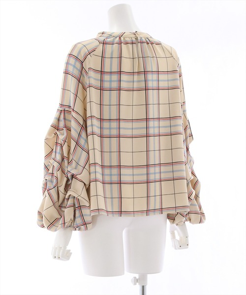 clear（クリア）の「バンドカラーボリュームスリーブブラウス（シャツ/ブラウス・レディース・ブルー系その他/ホワイト系その他/ベージュ系その他/マルチ/ブラック/サックスブルー/オフホワイト・F）」の15枚目の写真