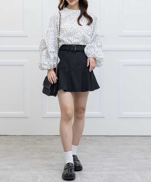 clear（クリア）の「バンドカラーボリュームスリーブブラウス（シャツ/ブラウス・レディース・ブルー系その他/ホワイト系その他/ベージュ系その他/マルチ/ブラック/サックスブルー/オフホワイト・F）」の19枚目の写真