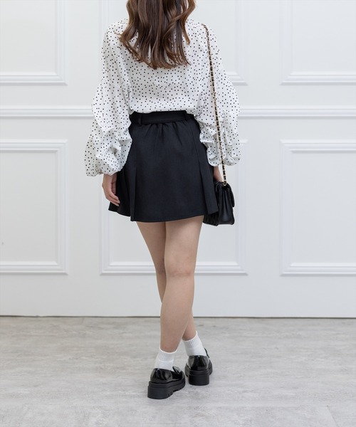 clear（クリア）の「バンドカラーボリュームスリーブブラウス（シャツ/ブラウス・レディース・ブルー系その他/ホワイト系その他/ベージュ系その他/マルチ/ブラック/サックスブルー/オフホワイト・F）」の21枚目の写真