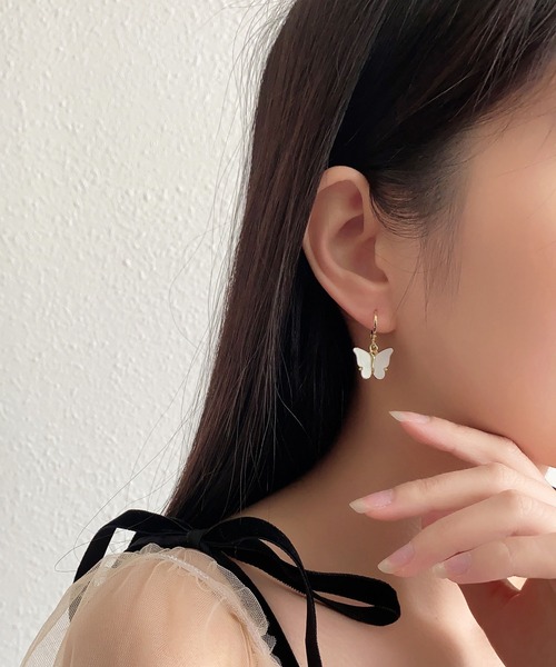 LA VORAGINE(ラ ヴォラジネ)の「デザインピアス(ピアス(両耳用)・レディース・A・FREE)」の4枚目の写真