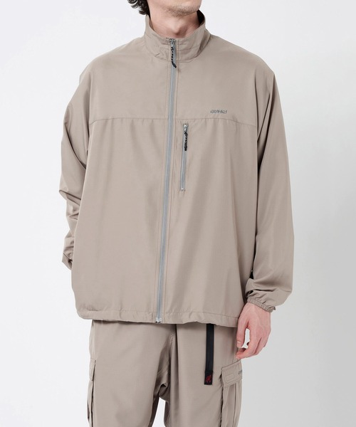 Gramicci(グラミチ)の「LIGHT RIPSTOP JACKET | ライトリップストップジャケット(ブルゾン・メンズ・オリーブ/ブラック/ベージュ系その他・L/XL/XXL/M/S)」の4枚目の写真