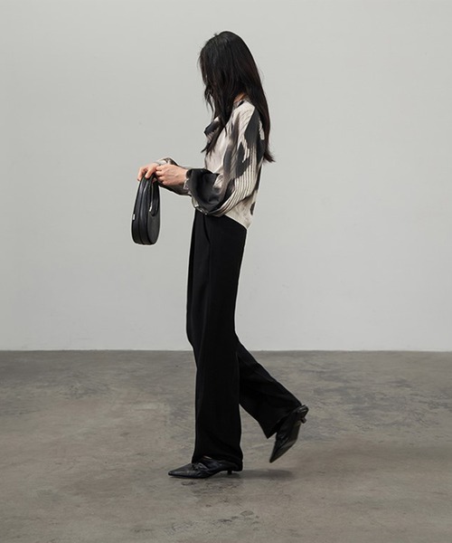aimoha(アイモハ)の「ボリュームスリーブブラウス(シャツ/ブラウス・レディース・その他・SMALL/MEDIUM/LARGE)」の6枚目の写真