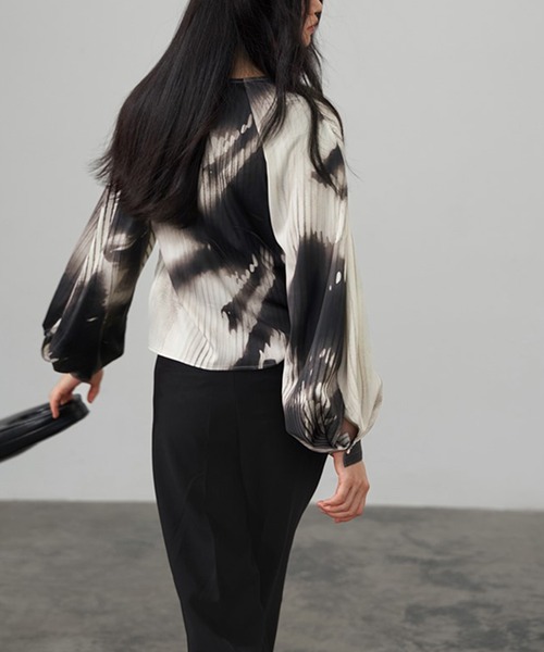 aimoha(アイモハ)の「ボリュームスリーブブラウス(シャツ/ブラウス・レディース・その他・SMALL/MEDIUM/LARGE)」の9枚目の写真