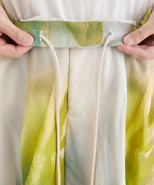 TAAKK / ターク】SILK ABOBE-THE KNEE SHORTS / シルクショーツ