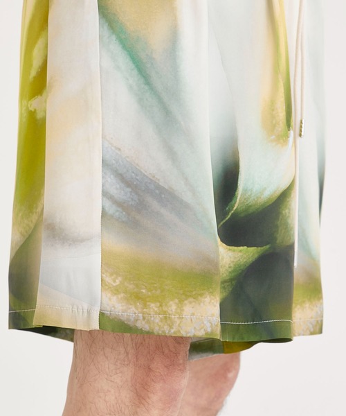 希少 TAAKK 23SS シルク100% ショーツ TAAKK / ターク】SILK ABOBE-THE KNEE SHORTS / シルクショーツ
