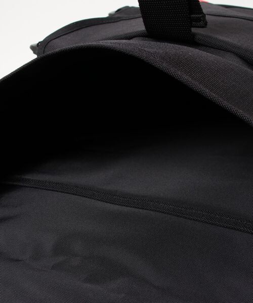 Manhattan Portage(マンハッタンポーテージ)の「Silvercup Backpack ONLY NYC(バックパック/リュック・メンズ・ブラック・MEDIUM)」の22枚目の写真