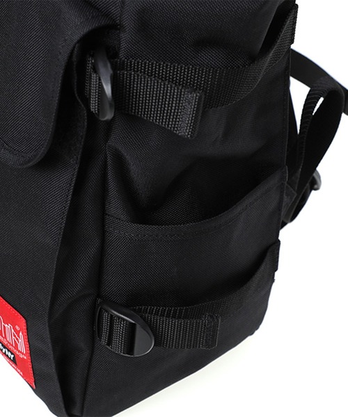 Manhattan Portage(マンハッタンポーテージ)の「Silvercup Backpack ONLY NYC(バックパック/リュック・メンズ・ブラック・MEDIUM)」の7枚目の写真