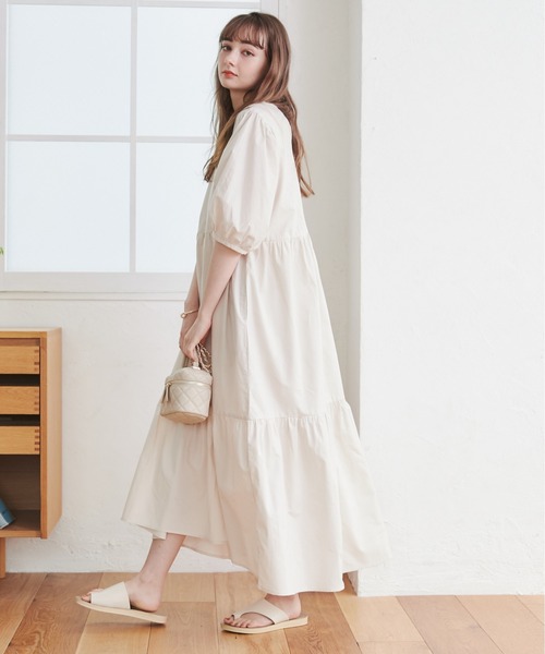 ANGIE（アンジー）の「[選べる2デザイン]コットンティアードワンピース（ワンピース・レディース・ブラック系1/ベージュ系2/ホワイト系1/ホワイト系2/ブラック系2/ベージュ系1・FREE）」の3枚目の写真