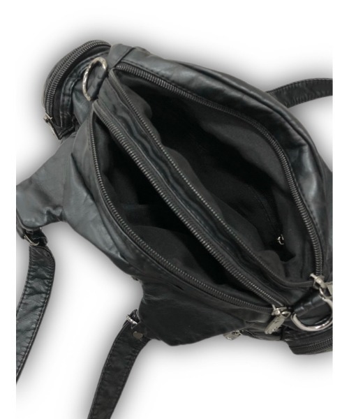 XU(エックスユー)の「【Never mind the XU】heart mini hand bag shoulder bag / 【ネバーマインド ザ エックスユー】ハートミニハンドバッグショルダーバッグ(ハンドバッグ・メンズ・ブラック・ONE SIZE)」の8枚目の写真