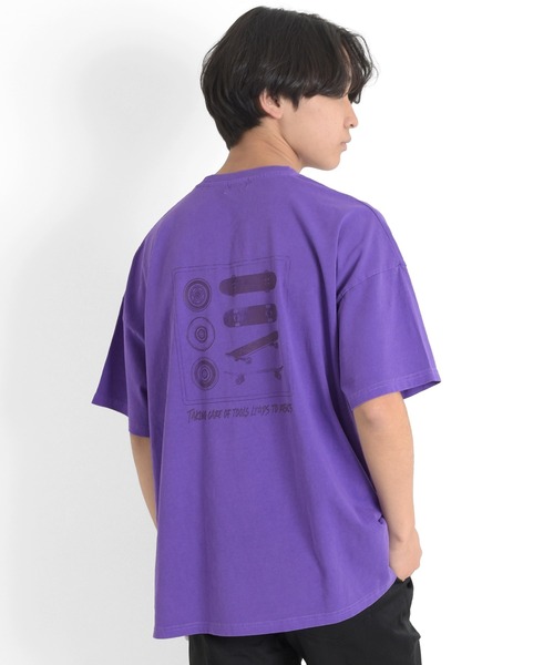 GLAZOS(グラソス)の「製品染め・バックプリントビッグ半袖Tシャツ(Tシャツ/カットソー・キッズ・チャコールグレー/パープル/ホワイト・140cm/150cm/160cm/170cm/130cm)」の2枚目の写真