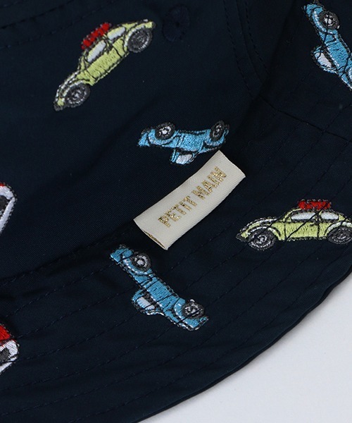 petit main（プティマイン）の「刺しゅうバケットハット（キャップ・キッズ・クリーム/ライトピンク/アイボリー/ネイビー/ライトグリーン/ベージュ/ラベンダー/レッド/ライトベージュ・50cm/52cm/54cm）」の14枚目の写真