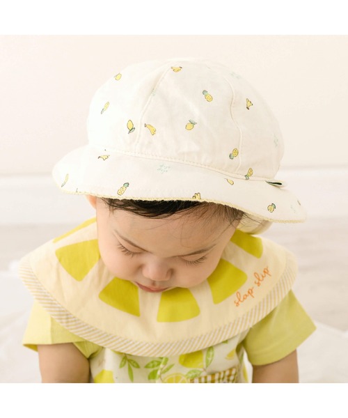 SLAP SLIP BABY(スラップスリップベビー)の「SLAPSLIPBABY/【お揃い】フルーツ総柄プリントハットベビー(46~48cm)(その他ベビー用品・キッズ・レッド系その他/イエロー系その他・46/48)」の1枚目の写真