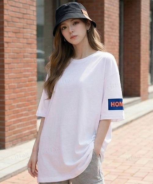 Dalfwin（ダールフィン）の「韓国ファッション HOMMEプリント半袖Tシャツ（Tシャツ/カットソー・レディース・ホワイト/ブラック・FREE）」の6枚目の写真