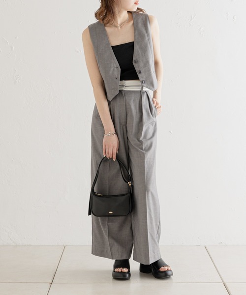 Chico(チコ)の「ラウンドプラットフォームサンダル(サンダル・レディース・アイボリー/ブラック/イエロー・SMALL/MEDIUM/LARGE)」の20枚目の写真