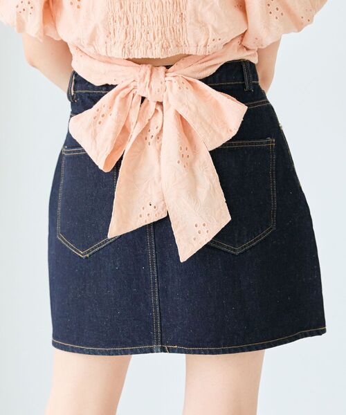 MAJESTIC LEGON(マジェスティックレゴン)の「ハイウエストデニムミニスカート(デニムスカート・レディース・ネイビー/ブルー・SMALL/MEDIUM)」の6枚目の写真