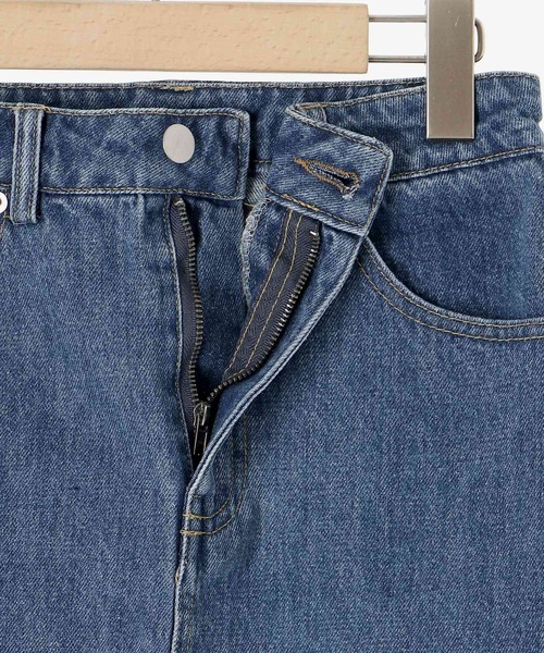 MAJESTIC LEGON(マジェスティックレゴン)の「ハイウエストデニムミニスカート(デニムスカート・レディース・ネイビー/ブルー・SMALL/MEDIUM)」の5枚目の写真