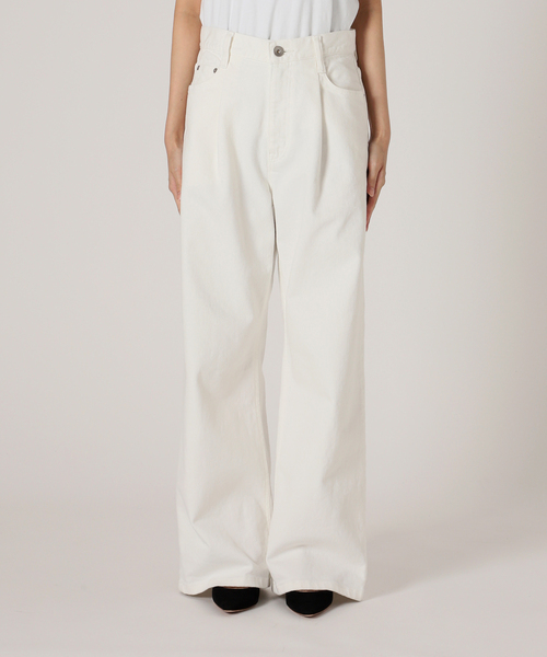 AP STUDIO（エーピーストゥディオ）の「*ホワイトタックバギーデニム（デニムパンツ・レディース・ホワイト・38/34/36）」の17枚目の写真