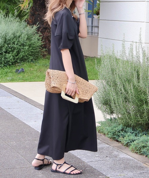 Social GIRL（ソーシャルガール）の「ランタン袖ラグランワンピース（ワンピース・レディース・ブラック系その他/ブルー/イエロー/ベージュ/ホワイト系その他/オフホワイト/ブラック・M）」の10枚目の写真